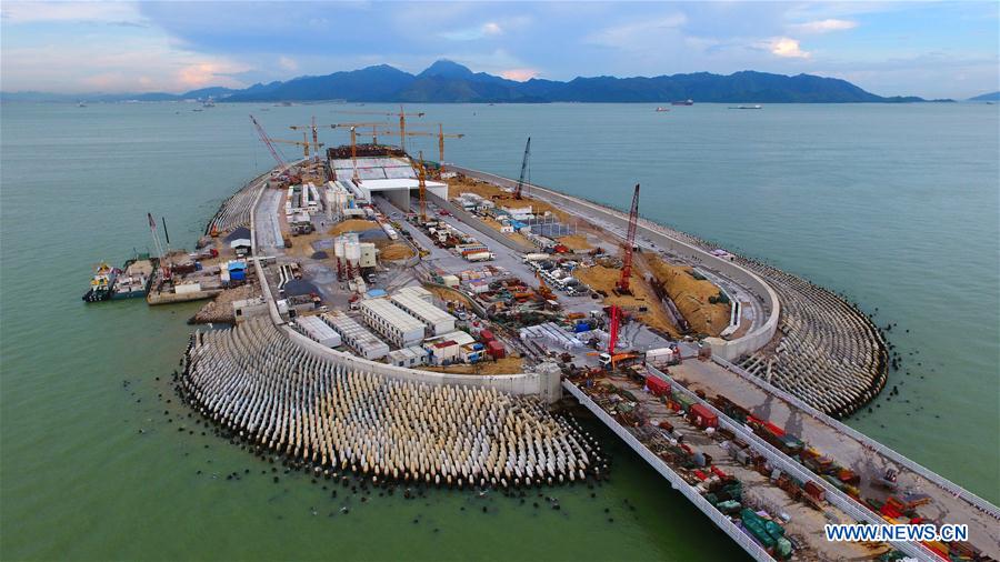 CHINA-HONG KONG-ZHUHAI-MACAO BRIDGE-CONSTRUCTION (CN)