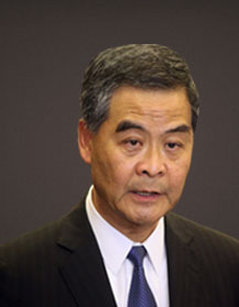 梁振英：用好“一國兩制”雙重優勢