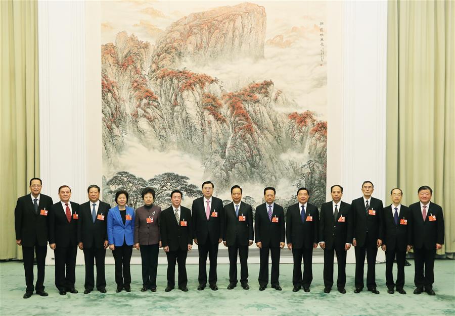 (兩會)(2)十二屆全國人大常委會舉行第一百一十六次委員長會議