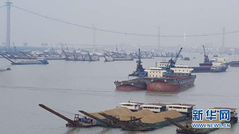 (大江奔流——來自長江經(jīng)濟帶的報道·圖文互動)(6)登岳陽樓,又見“浩浩湯湯”