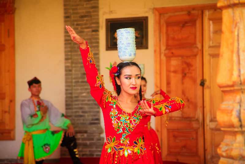 【新時代幸福美麗新邊疆】去伊犁喀贊其拜訪“生活在宮殿里的老百姓”