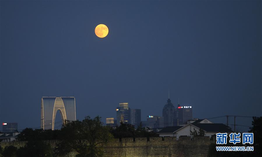 (新華全媒頭條·我們的節(jié)日·中秋·圖文互動(dòng))(1)明月寄相思 家國(guó)總關(guān)情——詩(shī)詞引出的中秋故事
