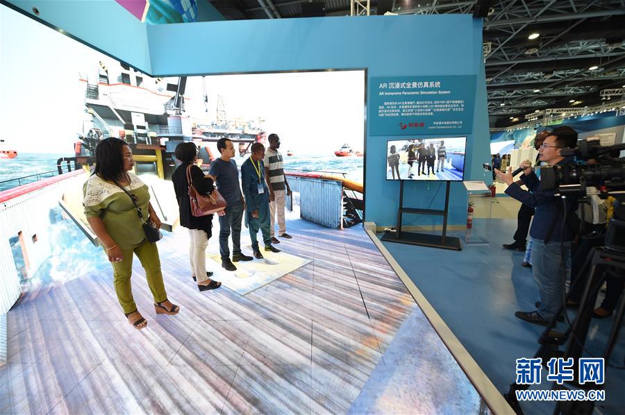 （新華全媒頭條·圖文互動）（8）奔跑吧，中關村！——寫在習近平總書記率領中央政治局到中關村集體學習5周年之際