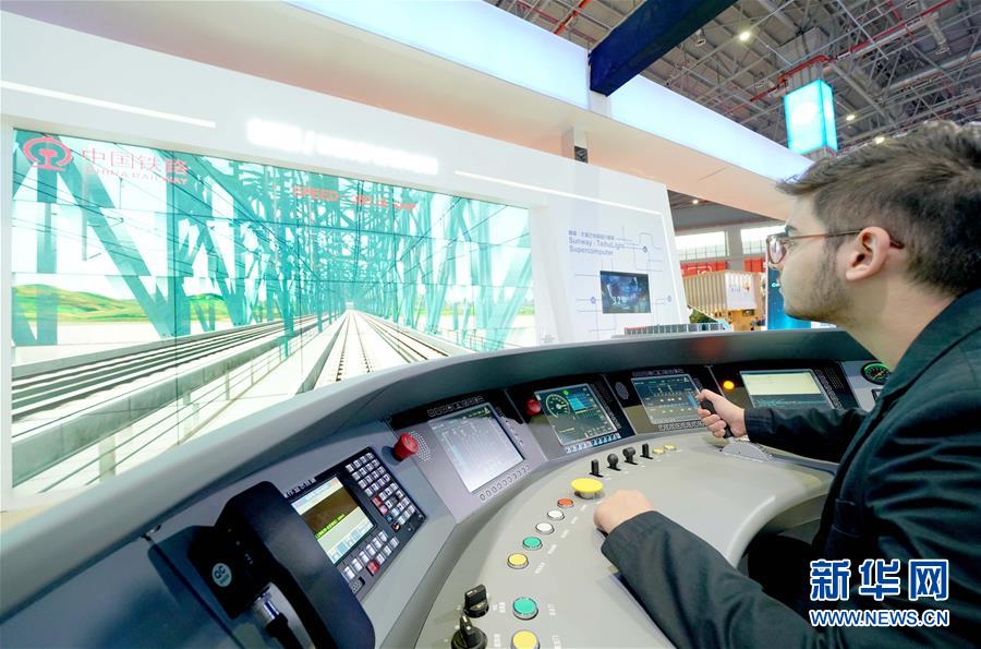 (在習(xí)近平新時代中國特色社會主義思想指引下·慶祝改革開放40周年·創(chuàng)新發(fā)展)(新華全媒頭條·圖文互動)(10)創(chuàng)新:“第一動力”的時代答卷