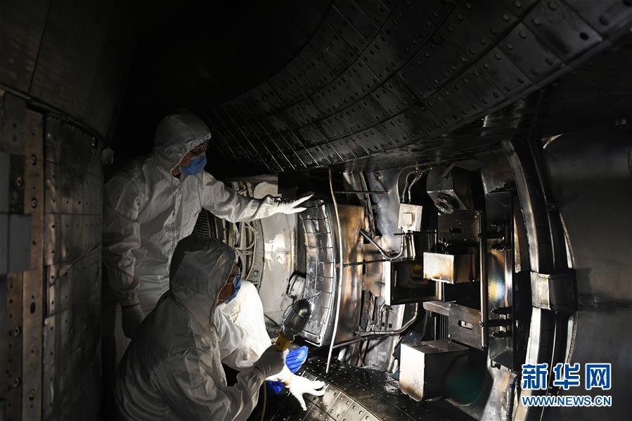 #(圖文互動)(3)我國“人造太陽”EAST裝置實(shí)現(xiàn)1億攝氏度等離子體運(yùn)行