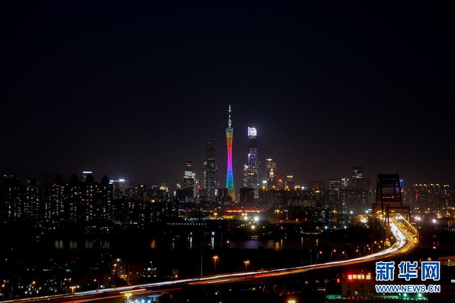 （在習近平新時代中國特色社會主義思想指引下·慶祝改革開放40周年·開放發展）（新華全媒頭條·圖文互動）（1）開放中國：大門越開越大 道路越走越寬