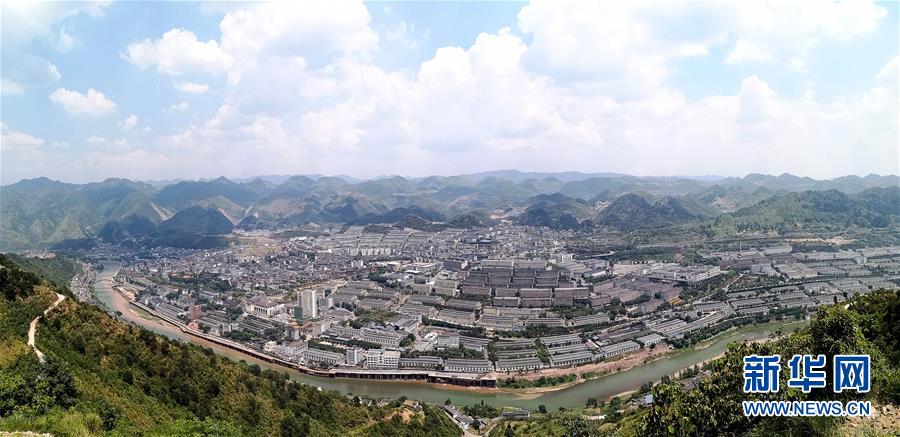 (新華全媒頭條·“改革開放40年”變遷走筆·圖文互動)(2)喚醒的力量——改革開放40年變遷系列述評經濟篇