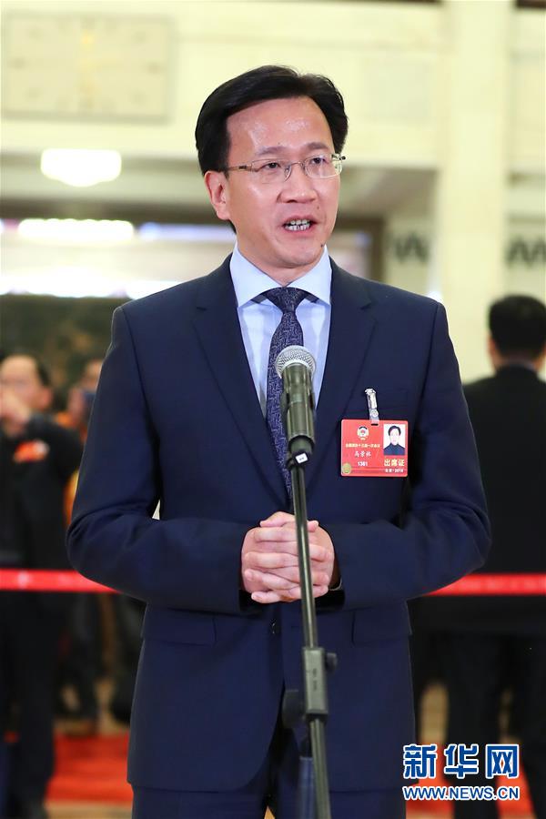 （兩會·XHDW）（8）全國政協委員接受采訪