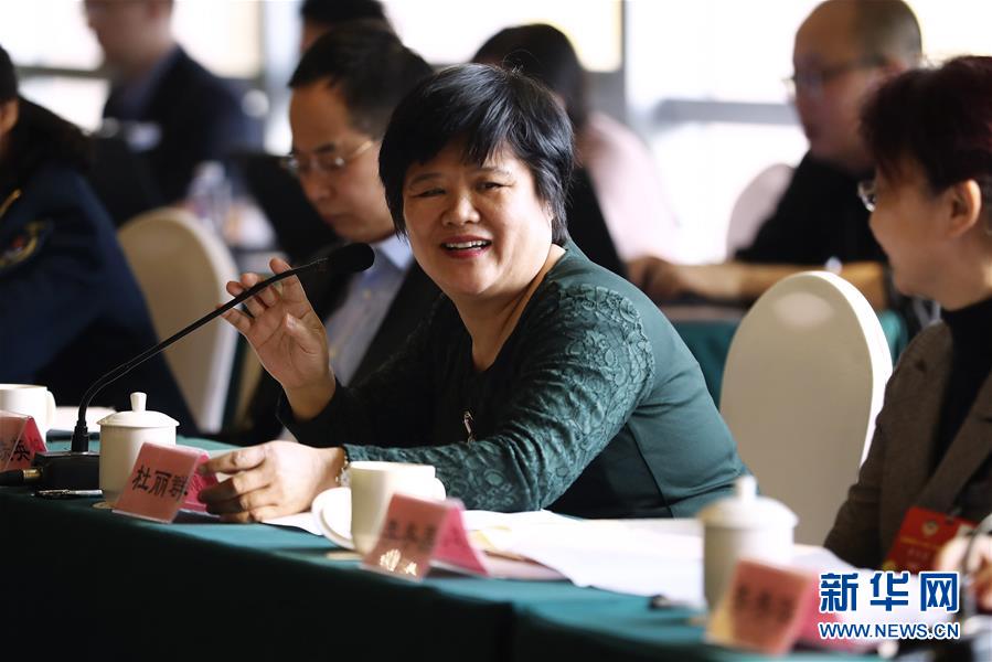 (兩會·基層委員履職故事)(1)全國政協委員杜麗群:重視傳染病防治專業人才隊伍建設