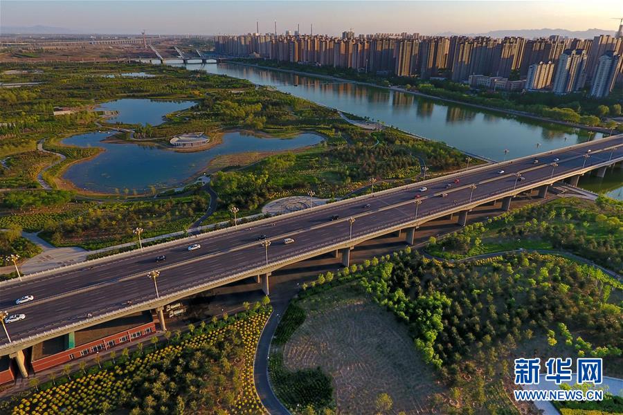 (在習近平新時代中國特色社會主義思想指引下——新時代新作為新篇章·圖文互動)(1)煤都之藍 大同大不同