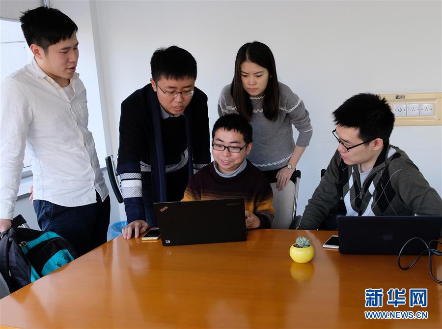 (圖文互動)(5)平靜而充滿力量——“中國網事·感動2018”年度網絡人物群像