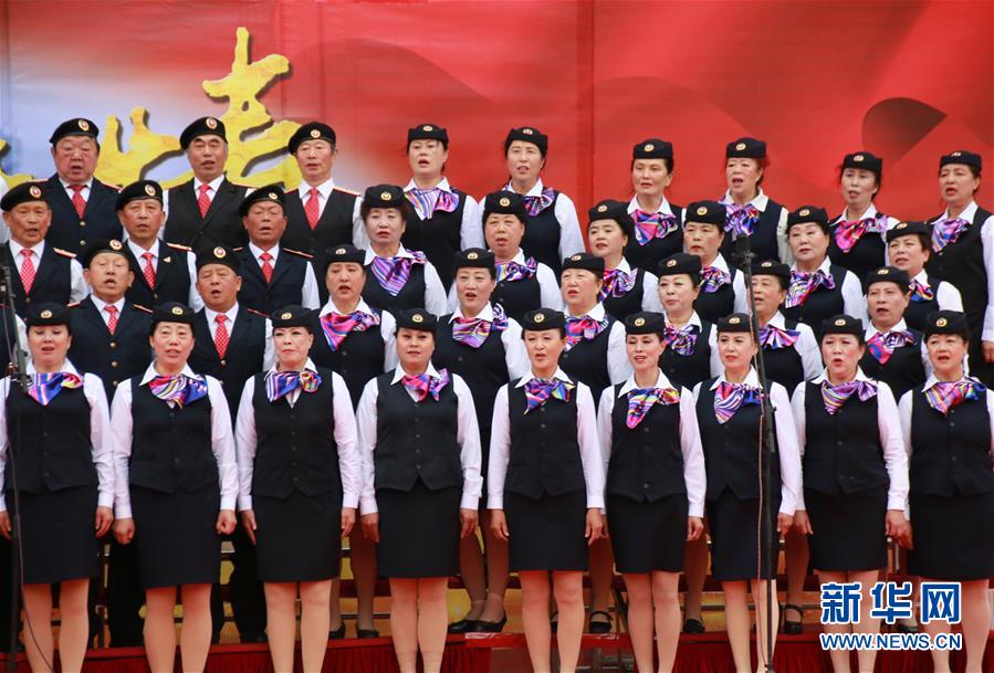 （在習近平新時代中國特色社會主義思想指引下——新時代新作為新篇章·圖文互動）（3）歡樂的“精氣神兒”從哪來？——“東北小延安”用“文化密鑰”解鎖基層治理