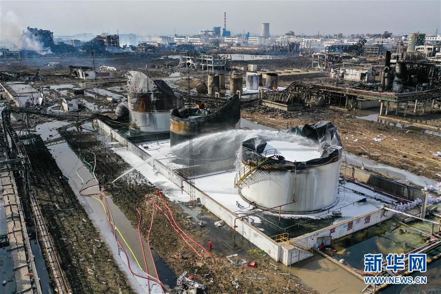 （突發事件）（3）緊急馳援！全力救治！不落一人！——江蘇響水天嘉宜公司“3·21”爆炸事故救援現場直擊