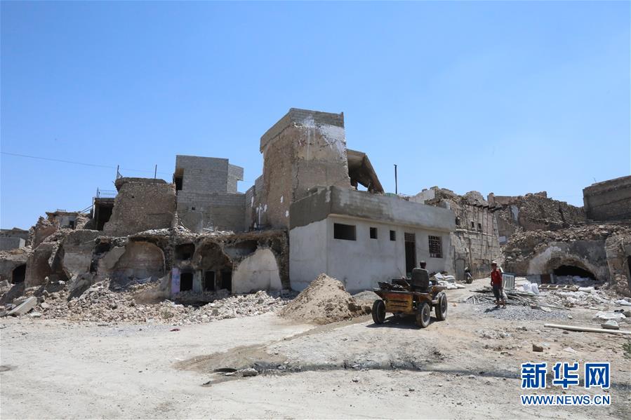 （國(guó)際·圖文互動(dòng)）（6）通訊：中企員工愛(ài)心捐款助摩蘇爾老城民眾重燃生活希望