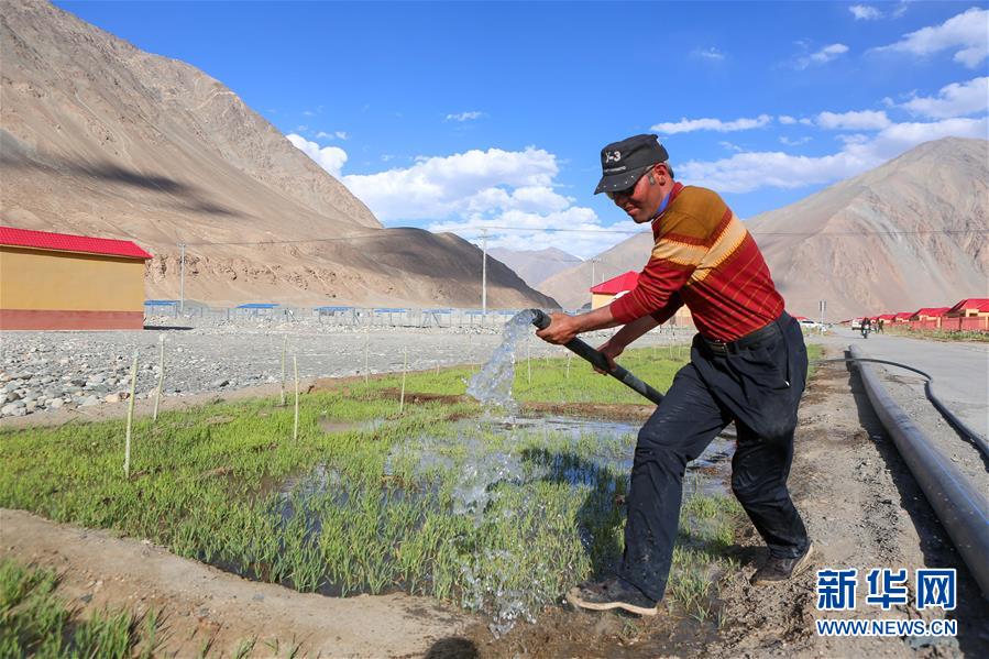 (決戰決勝脫貧攻堅·圖文互動)(8)“云端上的縣城”脫貧記