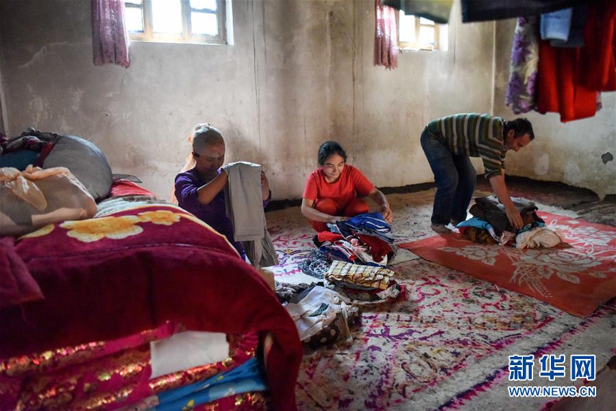 （決戰決勝脫貧攻堅·圖文互動）（6）拋在舊鄉的“火墻”——新疆易地扶貧搬遷安置點見聞