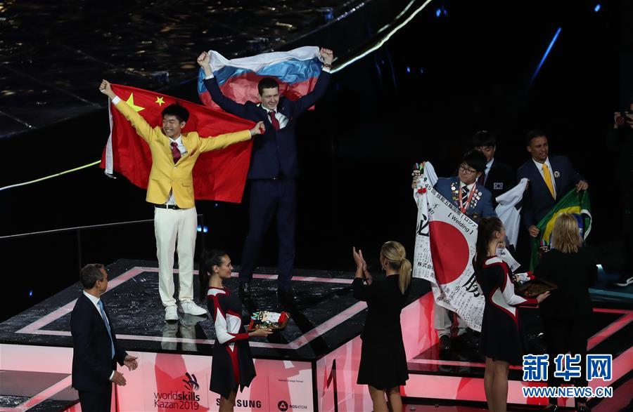 (壯麗70年·奮斗新時(shí)代——共和國發(fā)展成就巡禮·圖文互動(dòng))(1)優(yōu)先發(fā)展 奠基未來——共和國教育事業(yè)發(fā)展成就巡禮