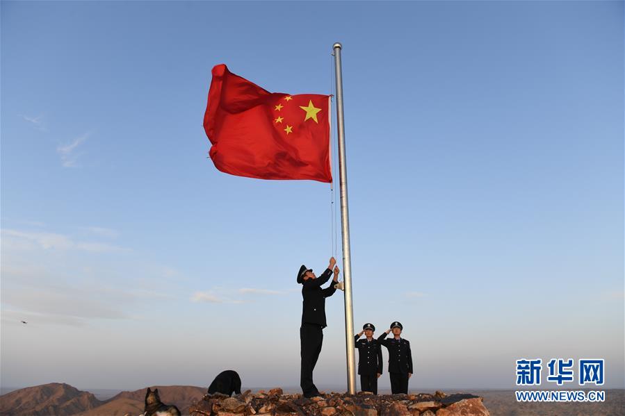 （愛國情 奮斗者·圖文互動(dòng)）（13）印刻在戈壁上的名字