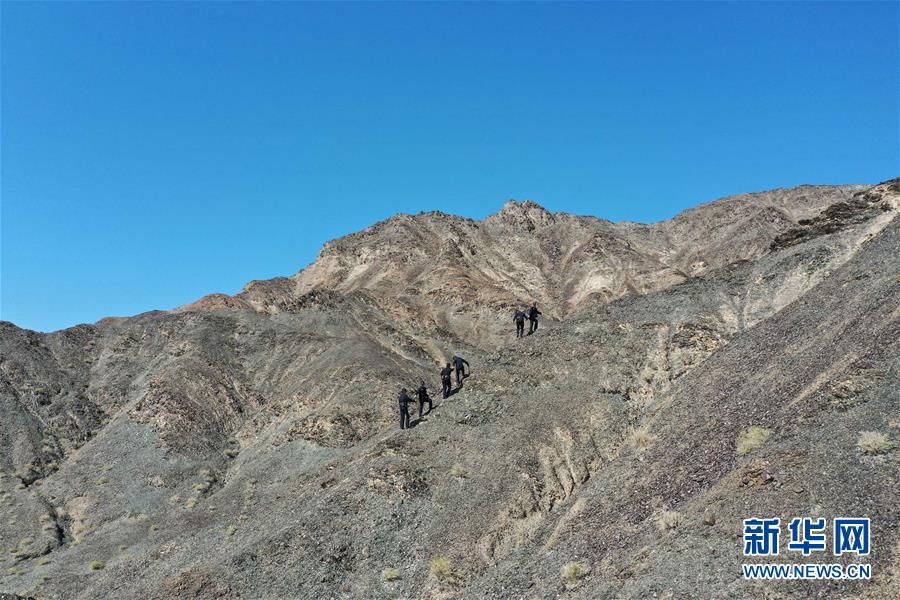 （愛國情 奮斗者·圖文互動(dòng)）（9）印刻在戈壁上的名字