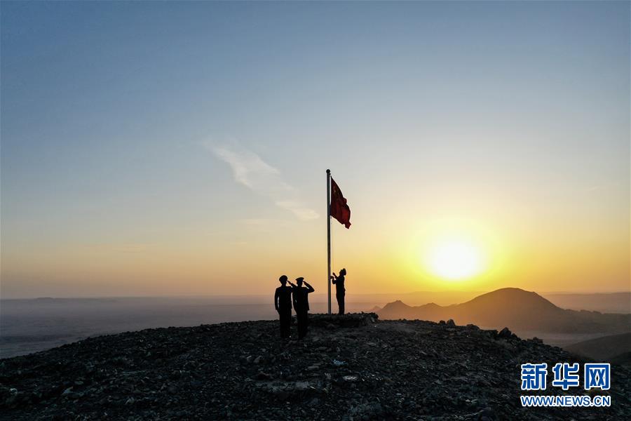 （愛國情 奮斗者·圖文互動(dòng)）（14）印刻在戈壁上的名字