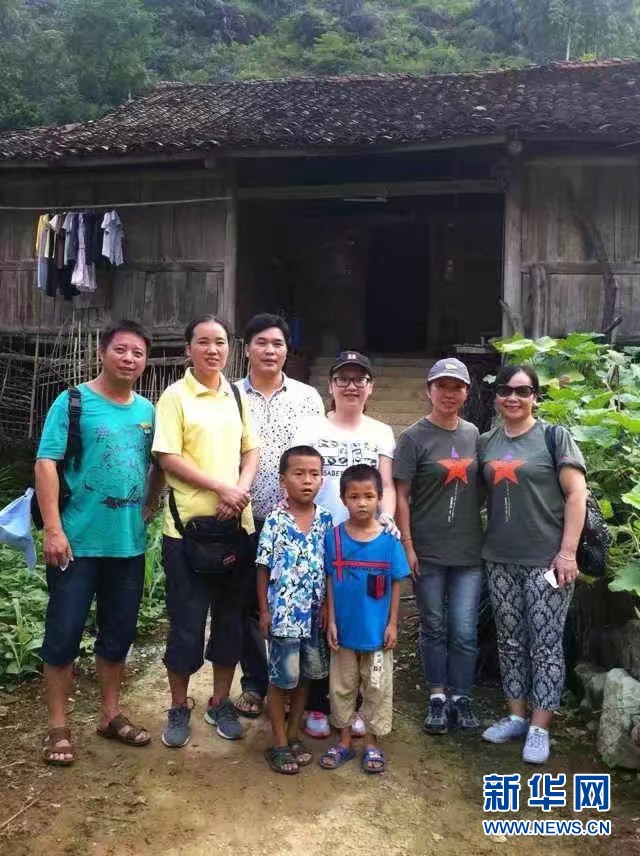 (圖文互動)(2)“擔起山里娃沉甸甸的夢想”——記廣西大石山區(qū)小學教師蒙曉梅