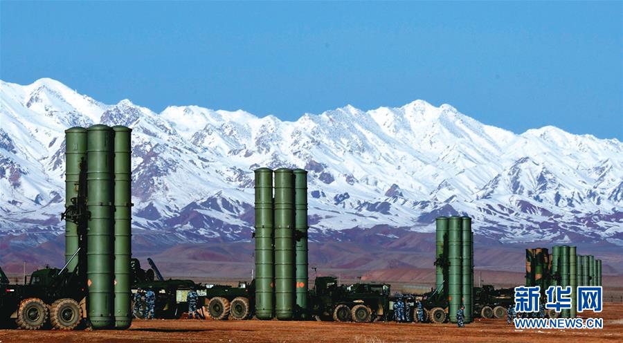 （新華全媒頭條·人民空軍70年·圖文互動）（6）陽光照耀奮飛的航程——黨中央、中央軍委和習主席關心人民空軍建設發展紀實