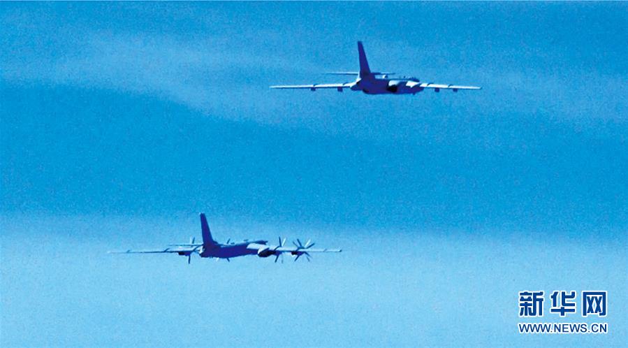 (新華全媒頭條·人民空軍70年·圖文互動)(9)陽光照耀奮飛的航程——黨中央、中央軍委和習主席關心人民空軍建設發(fā)展紀實