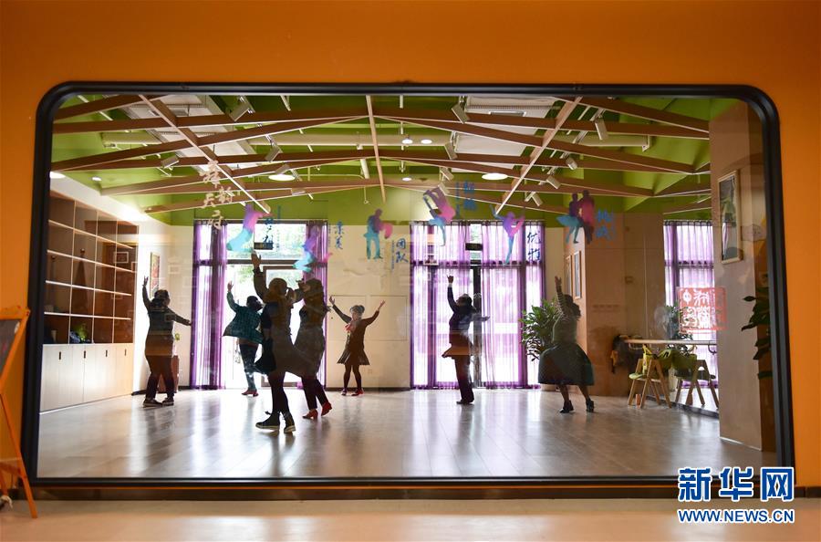 (新華全媒頭條·圖文互動(dòng))(10)黨建引領(lǐng)“共建共治共享”——超大城市社會(huì)治理體系和治理能力現(xiàn)代化的“成都探索”