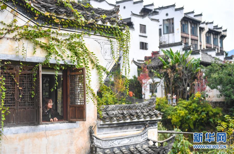 （圖文互動）（2）鄉村攝影師、鄉村“模特”、民宿店主——鄉村旅游推動婺源農民生活方式發生新變化