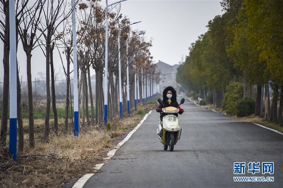 (聚焦疫情防控·圖文互動(dòng))(4)一個(gè)湖北村莊的阻擊戰(zhàn)