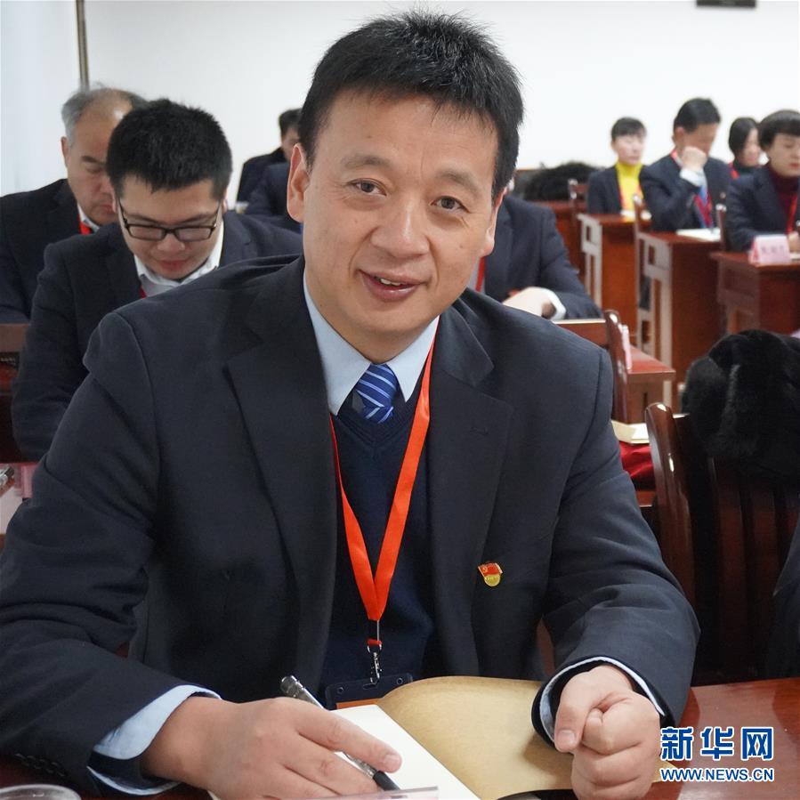 (一線抗疫群英譜·圖文互動)(1)用生命完成最后的堅(jiān)守——追記武漢市武昌醫(yī)院院長劉智明