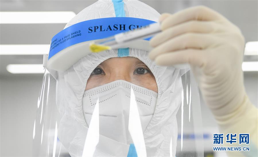 （聚焦疫情防控）（3）女子“偵察兵”：決戰雷神山