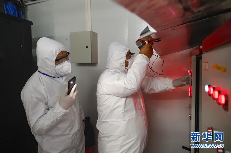 （新華全媒頭條·圖文互動）（10）致敬“沉默的英雄”——記武漢火神山雷神山醫院的建設者