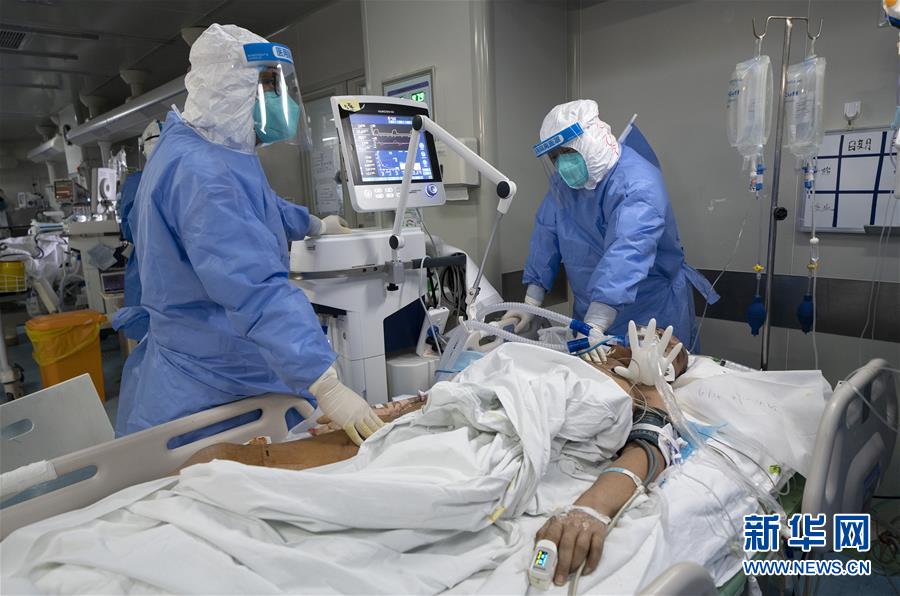 （新華全媒頭條·圖文互動）（8）生命至上，人民至上——武漢戰“疫”重癥患者救治工作紀實