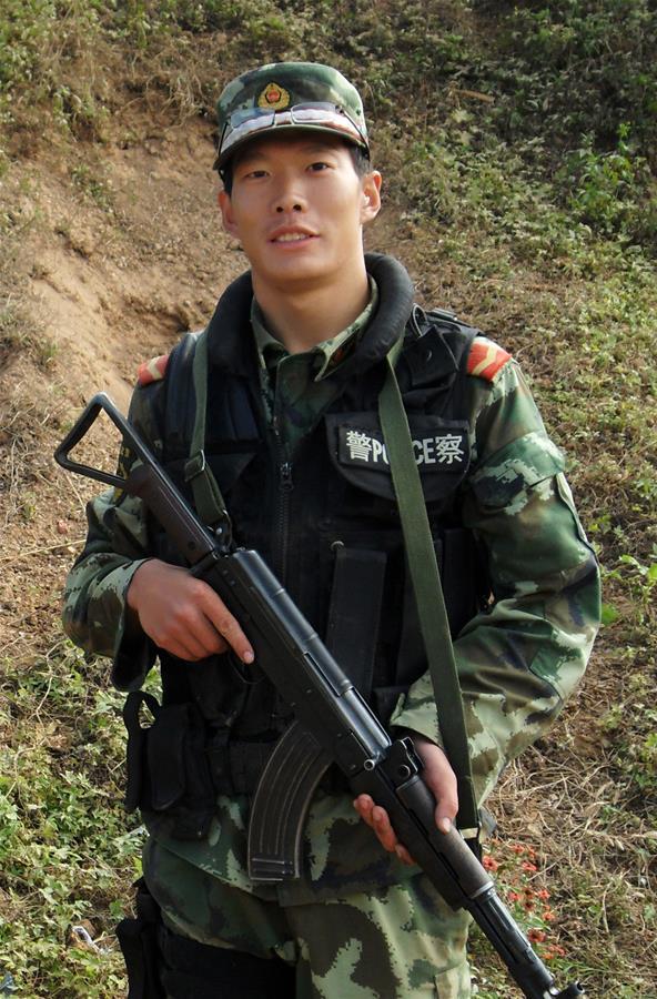 (為了民族復(fù)興·英雄烈士譜·圖文互動(dòng))張楠:忠誠衛(wèi)士 青春無悔