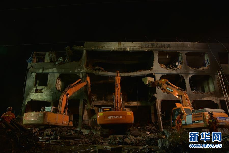 (社會)(2)浙江境內(nèi)高速槽罐車爆炸已造成19人遇難
