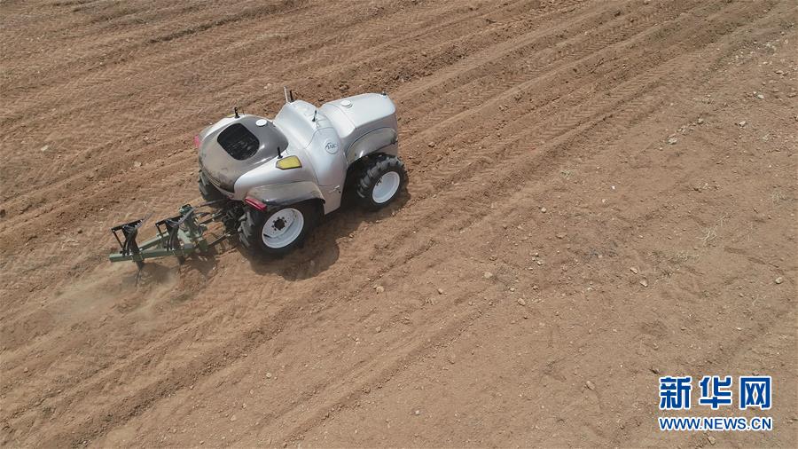 (來自一線的調(diào)查報(bào)告·圖文互動(dòng))(1)從“共和國(guó)長(zhǎng)子”到“新時(shí)代尖兵”——洛陽市推動(dòng)老工業(yè)基地高質(zhì)量發(fā)展見聞