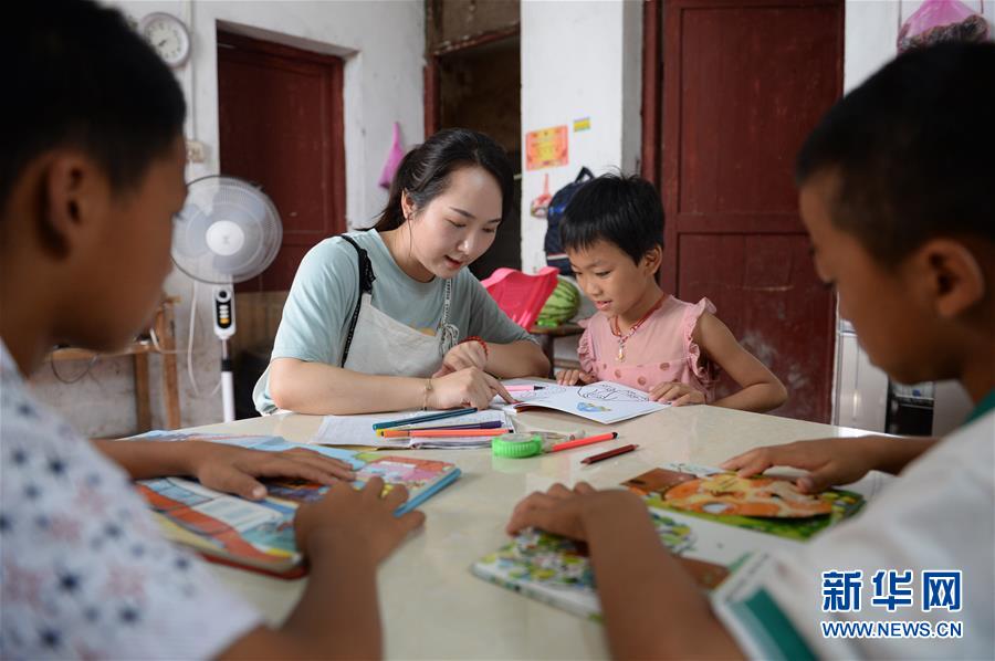 (圖文互動)(3)湘南深山,堅守扶貧一線的黨員之家