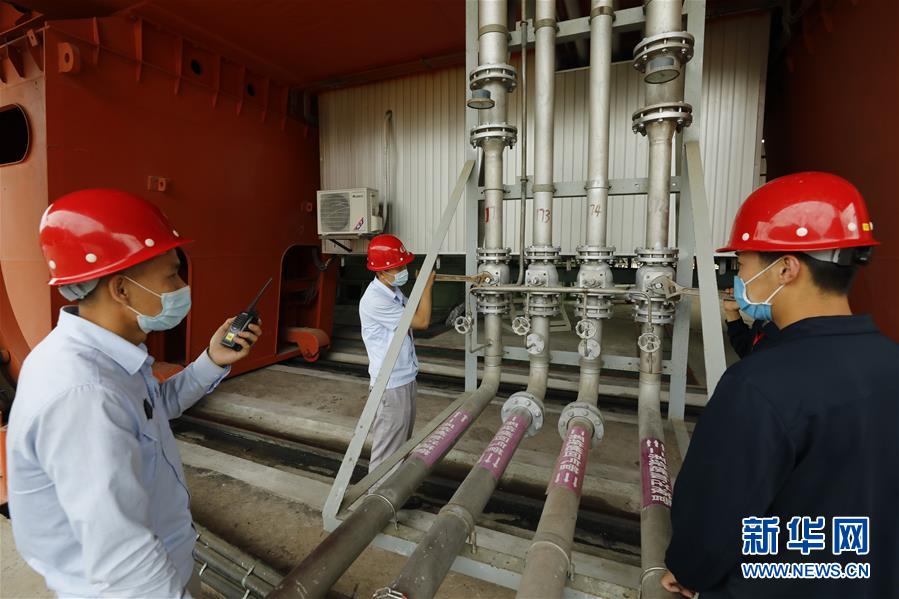 (圖文互動)(4)北斗發射緊急叫停后……——記西昌衛星發射中心加注分隊黨員群體