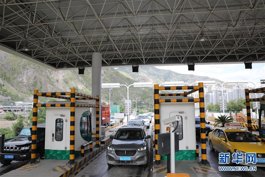 (防汛抗洪)(3)甘肅隴南:因暴洪泥石流災害中斷的高速公路已全部恢復通車