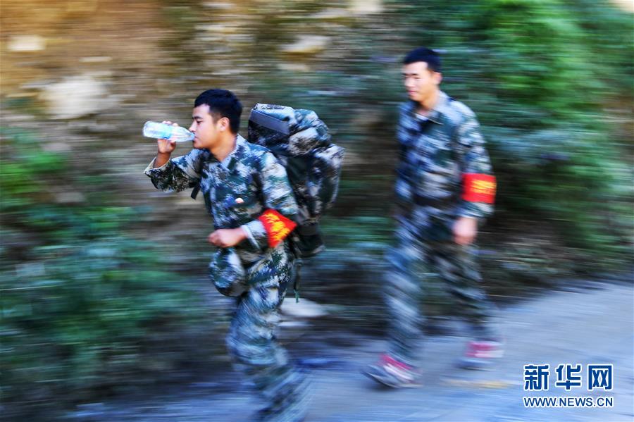 (防汛抗洪·圖文互動)(11)七夕前夜,為莫諾村架起“生命之橋”