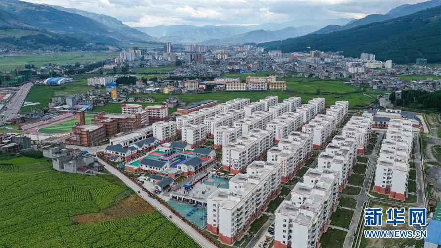 (新華全媒頭條·決戰(zhàn)決勝脫貧攻堅(jiān)·督戰(zhàn)未摘帽貧困縣·圖文互動)(1)苦蕎花開大涼山——四川7個未摘帽縣脫貧攻堅(jiān)一線觀察