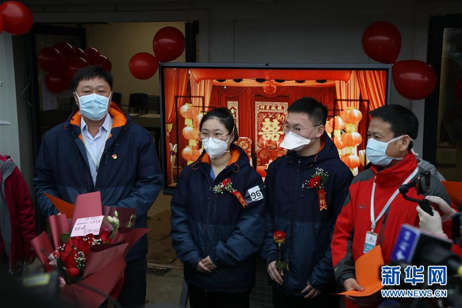 （抗疫一線醫務人員英雄群體·圖文互動）（5）合力護航生命之舟——遼寧、上海、廣東等醫療隊聯手決戰雷神山
