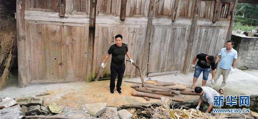 (新華全媒頭條·決戰決勝脫貧攻堅·督戰未摘帽貧困縣·圖文互動)(3)把“最能打的人”放在最需要的地方——聚焦貴州未脫貧縣里的“助攻干部”