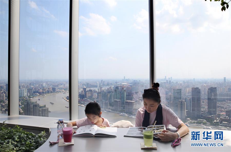 (新華全媒頭條·圖文互動)(13)我們都是讀者——促進全民閱讀 構(gòu)建書香社會