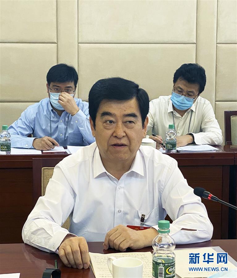 （兩會·熱點(diǎn)畫報）（9）代表委員聚焦民法典草案