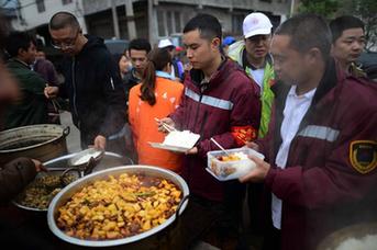 生活，依然在繼續