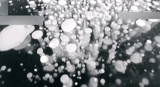 夢幻！日本北海道阿寒湖現“冰泡”“霜花”奇景