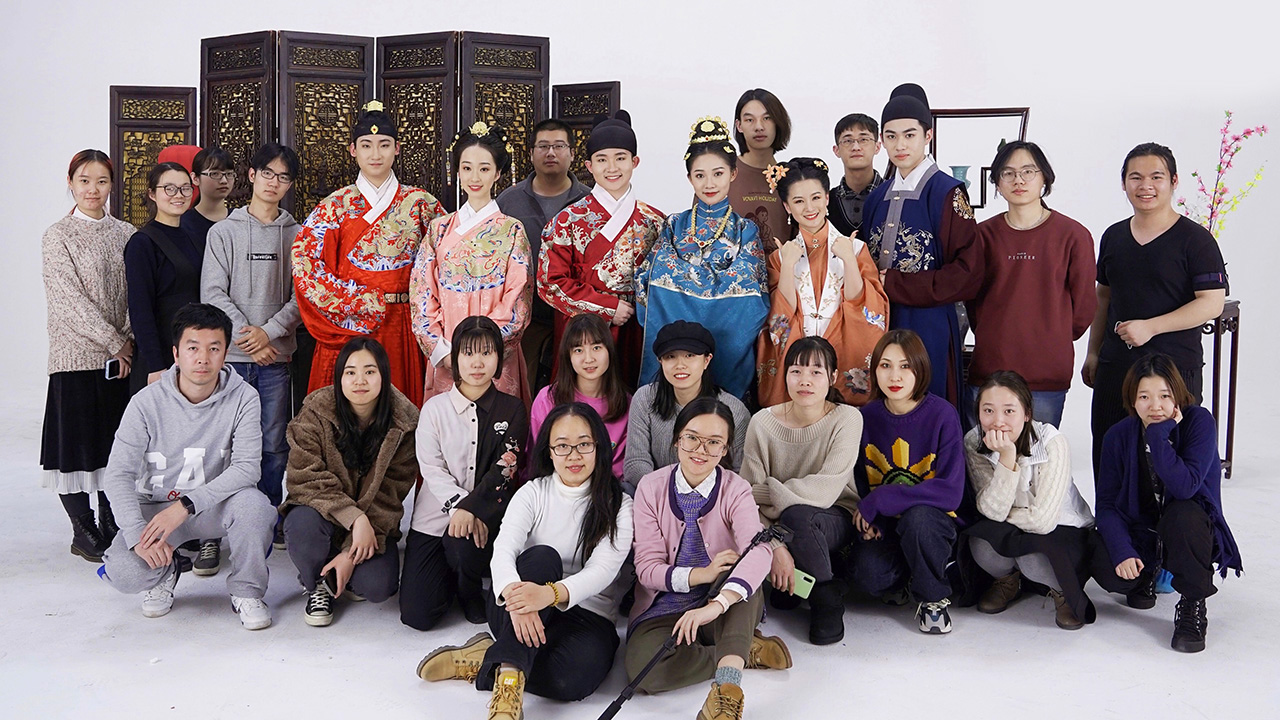 追夢中國人|維京：漢服春晚，一個講了十年的故事