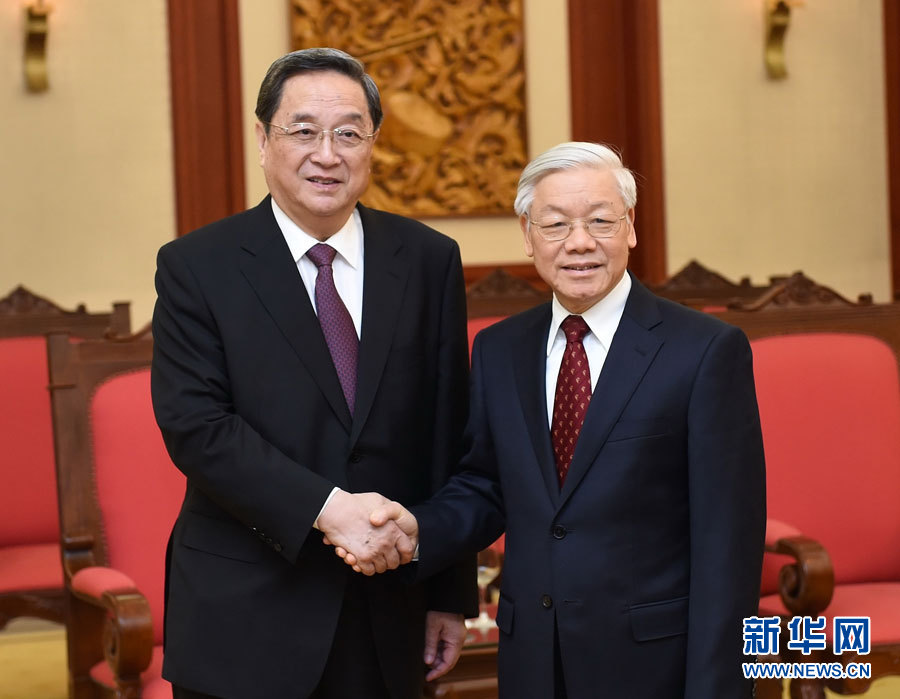 12月25日至27日，中共中央政治局常委、全國政協主席俞正聲對越南進行正式訪問。這是12月26日，俞正聲在河內會見越共中央總書記阮富仲。 新華社記者劉建生攝